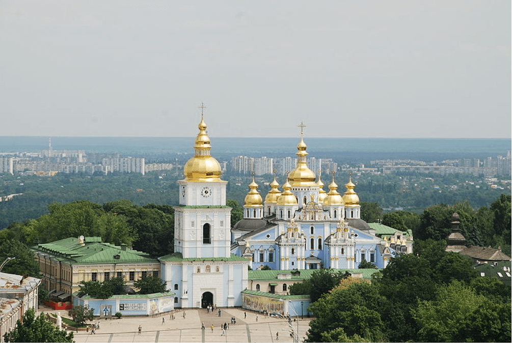 Річниця відновлення Михайлівського Золотоверхого собору та День Києва!