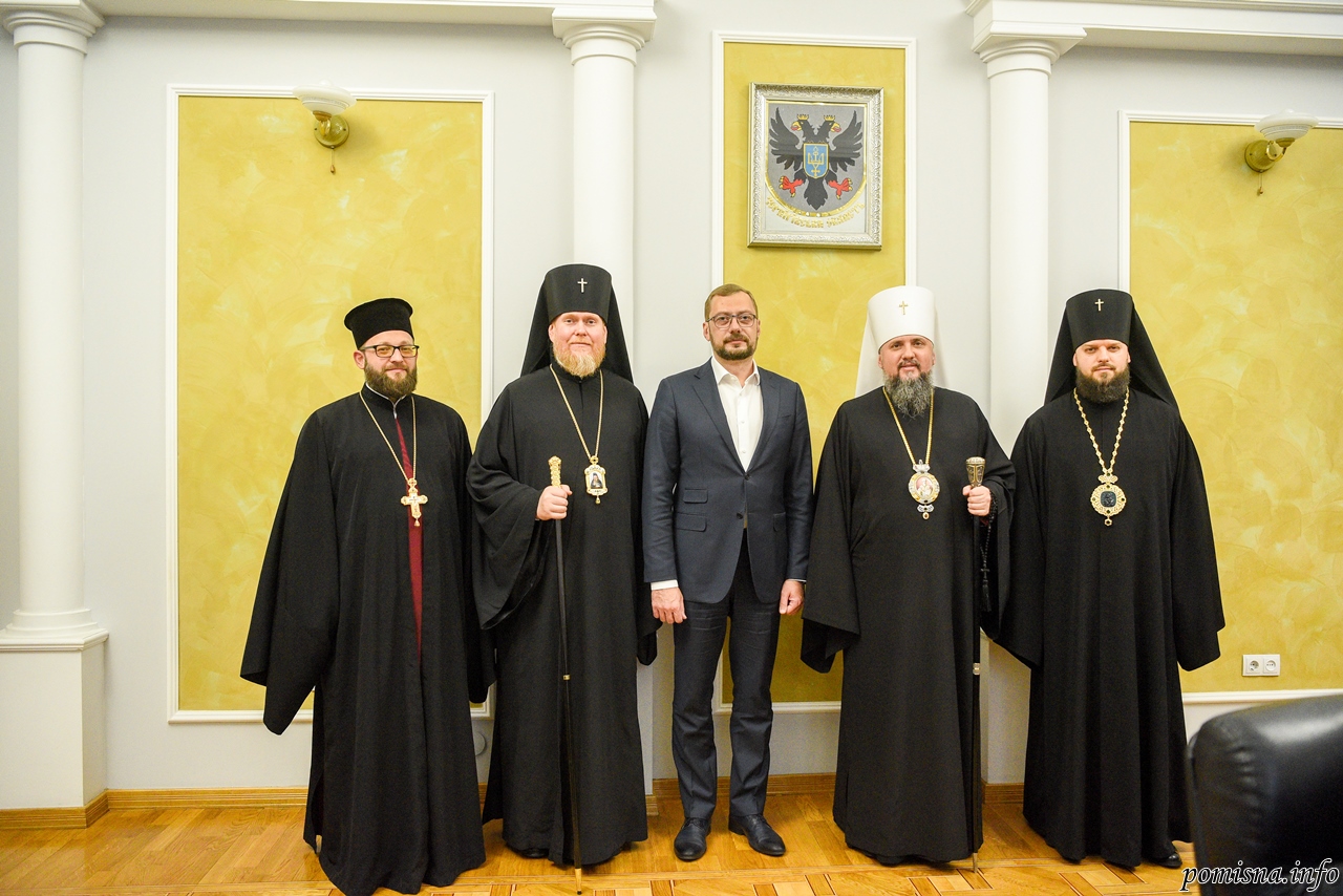 Митрополит Епіфаній зустрівся з головою Чернігівської ОДА
