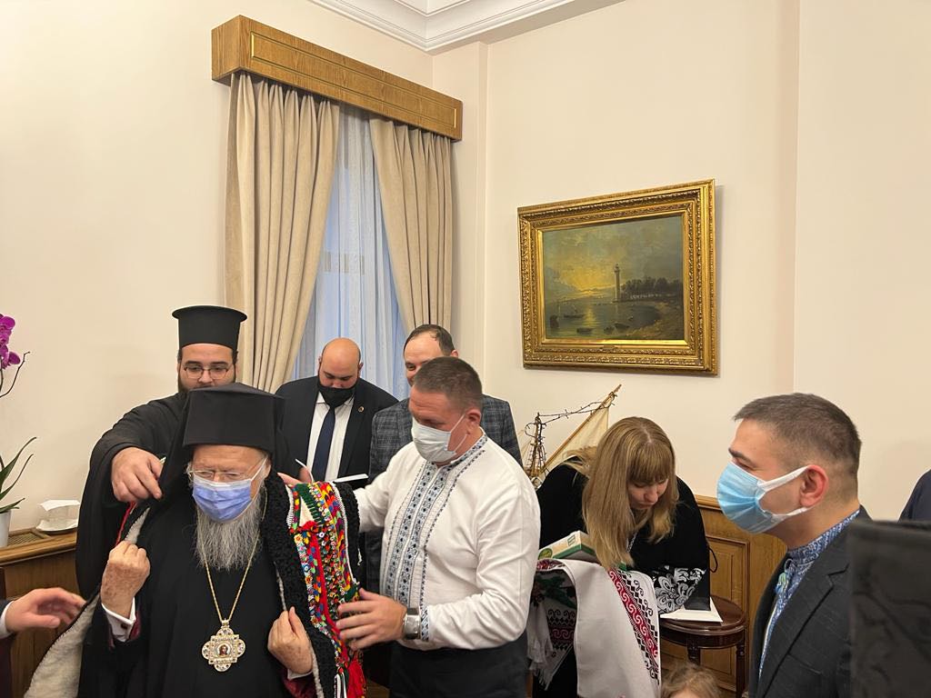 Патріарху Варфоломію вручили диплом почесного громадянина Івано-Франківська