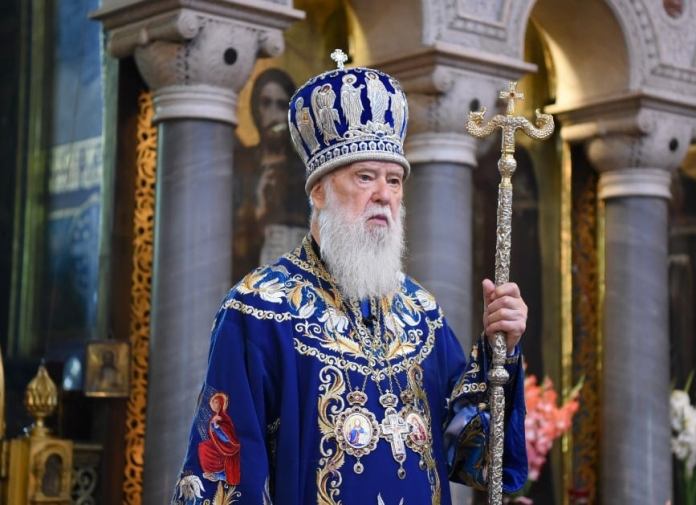 Почесний патріарх Філарет привітав митрополита Епіфанія з річницею інтронізації
