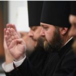 Тихон (Петранюк) — чия б корова мукала…
