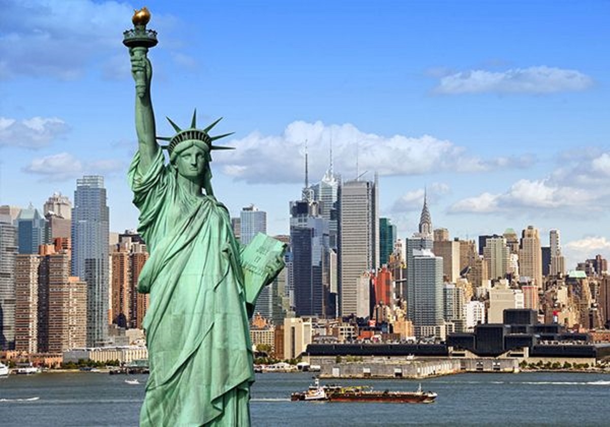Українці щиро вітають громадян дружніх США з 245-м Днем Незалежності!