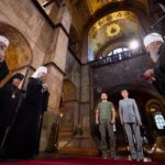Глава держави та перша леді взяли участь у «Молитві за Україну»