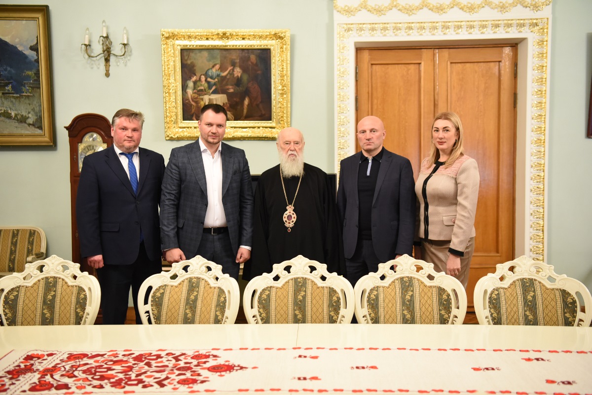 20 жовтня 2022 року Святійший Патріарх Київський всієї Руси-України Філарет зустрівся з керівництвом міста Черкаси