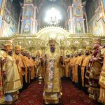 Єпископ ПЦУ підтримав багатостраждальну громаду у Нікополі