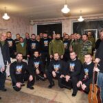 Паломницький центр ПЦУ організував поїздку духовенства з колядою на передову до наших захисників
