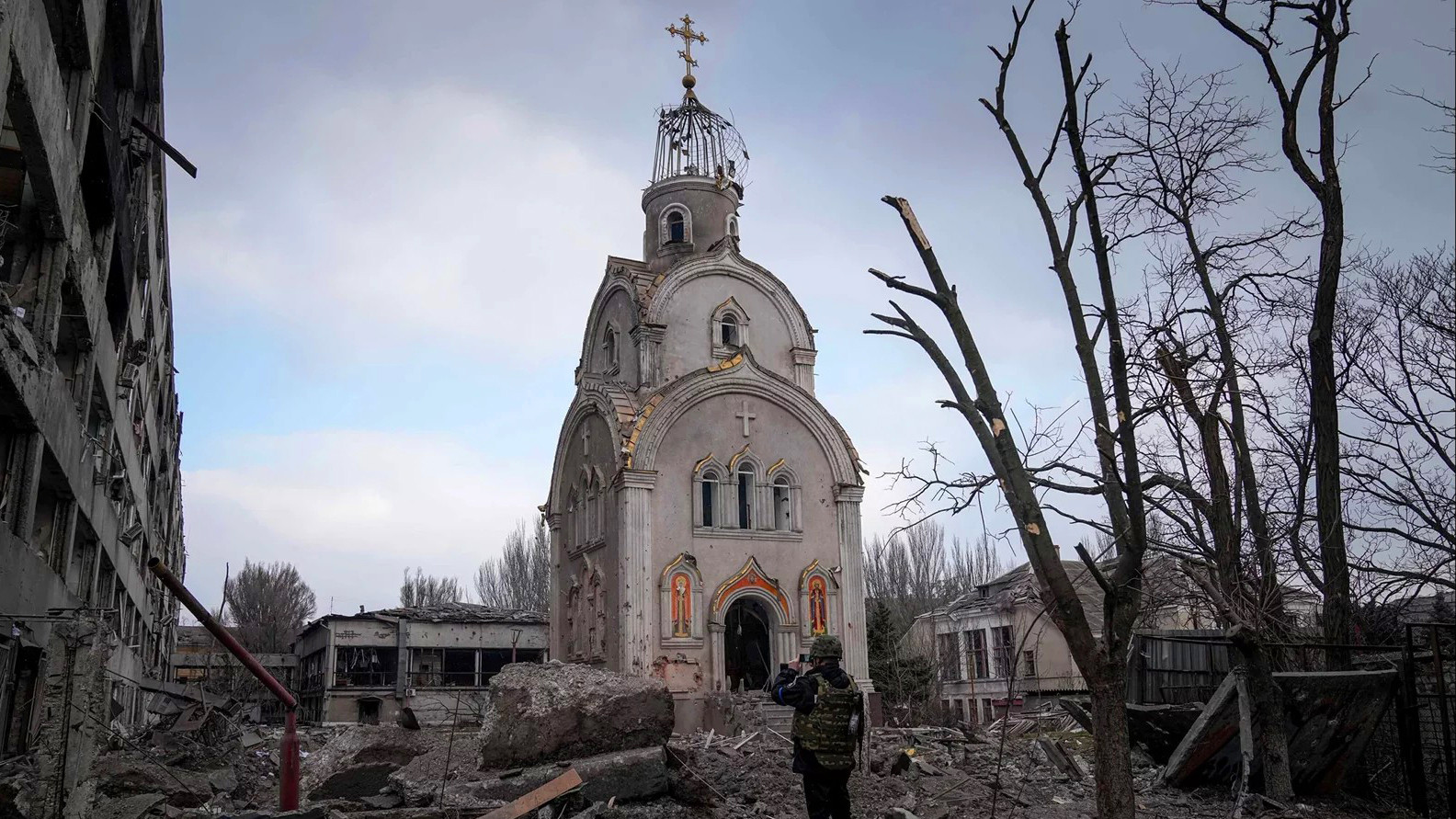 Російська агресія проти України: надзвичайний цинізм і зловживання релігією.