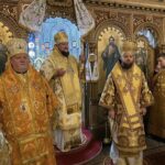 На Прикарпатті єпископ ПЦУ відправив богослужіння в Угорницькому монастирі, який належав УПЦ МП