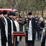 Скорботна молитва за жертвами зруйнованого будинку у 40-й день