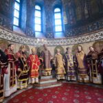 Звершення Божественної літургії на горі Афон: молитви за Україну та спільна молитва перед святинями