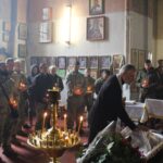 Духовенство ПЦУ відспівало загиблого на фронті військового