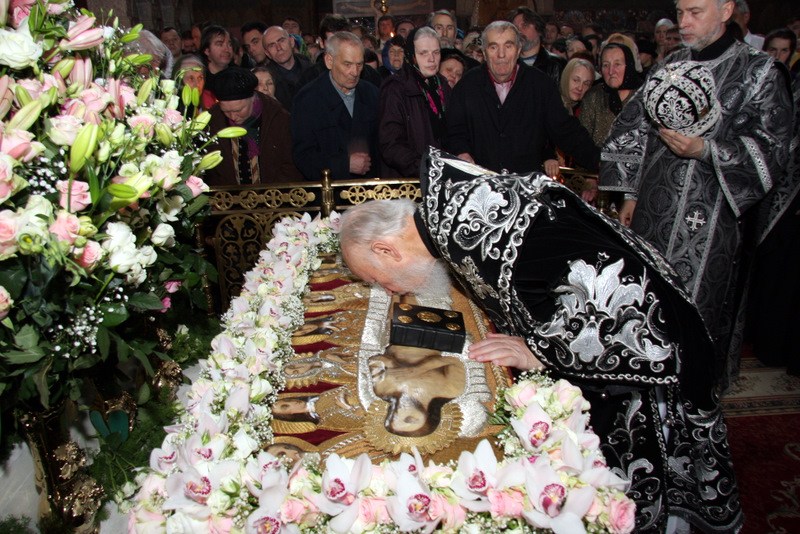 Слово блаженного митрополита Володимира біля святої плащаниці