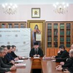 Материнська молитва за пораненого сина-воїна: надія та сила в складний час