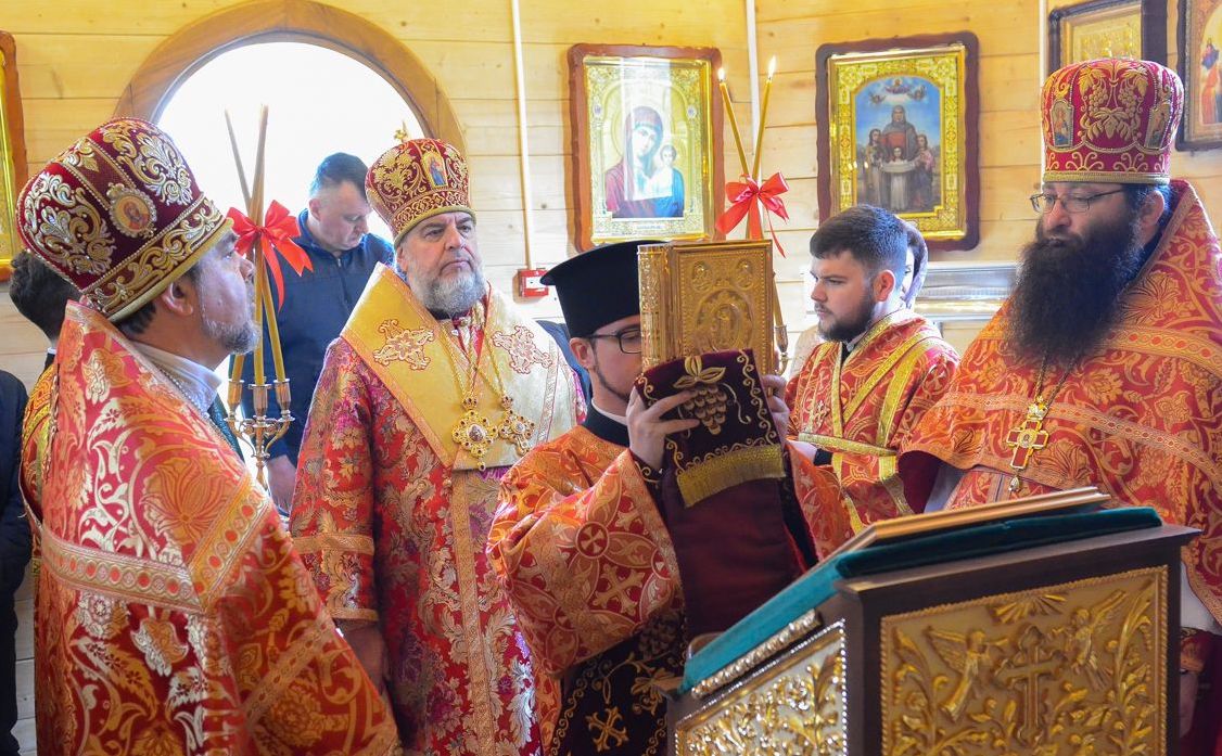 Радониця. Літургія та Панахида у Храмі Святих Мучениць віри, надії , любові та матері їх Софії