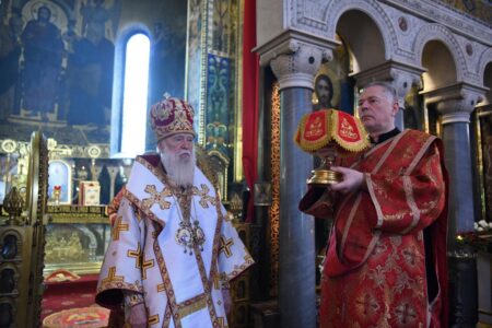Перенесення мощей святителя Миколая до міста Бар: святкове вшанування і чудотворність