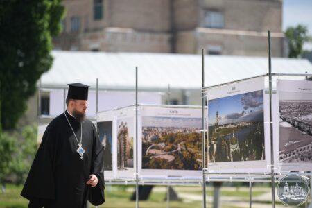 Фотовиставка ‘Київ від давніх часів до сьогодення’: Споглядайте столицю України через об’єктив фотографії