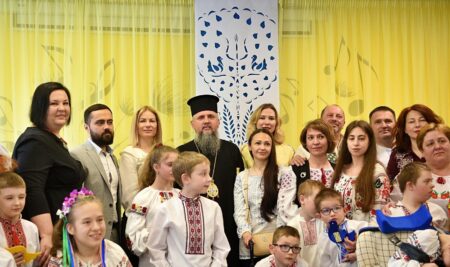 Митрополит Епіфаній освятив столичний Центр реабілітації для дітей та молоді з інвалідністю