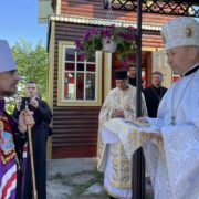 Митрополит Нестор відзначає Переполовення П’ятидесятниці на Божій горі у Кременецькому районі