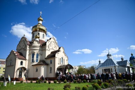 Предстоятель в Нововолинську відвідав громаду на честь архістратига Божого Михаїла