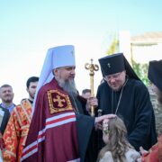 Митрополит Епіфаній очолив Божественну літургію у кафедральному соборі Різдва Христового міста Володимир