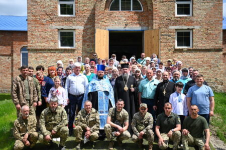 Митрополит Епіфаній відвідав храми Богуславської громади, які доєдналися до ПЦУ