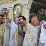 ФОТО/ВІДЕО/Божественна літургія в храмі Святих Жон Мироносиць у с. Почапинці