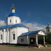 Перехід релігійної громади УПЦ Свято-Троїцької парафії м. Носівки до ПЦУ: що це означає для громади та як він відбувся
