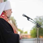 Митрополит Симеон привітав військовослужбовців з річницею утворення їхньої військової частини