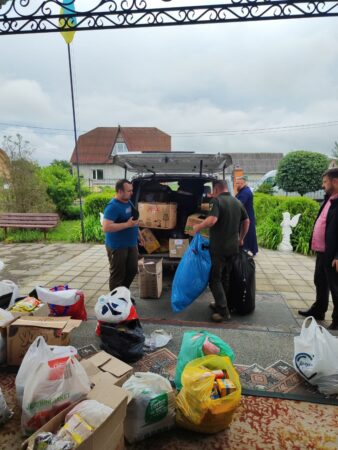 Гуманітарна поїздка до Чорнобаївки: спільні зусилля для перемоги