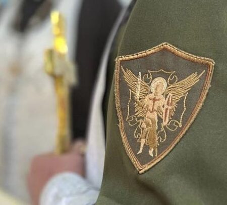 Молитва за полонених та зниклих безвісти військовослужбовців ЗСУ: спільна молитва за їхню долю та повернення до родин