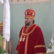 Кримінальний злочинець очолив богослужіння: Церква в новому образі