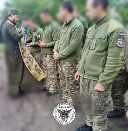 Капелани: Надійні супутники і молитовні побратими на службі українському народу