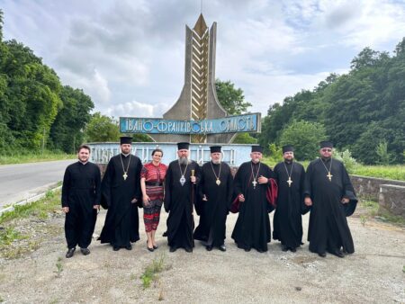 Предстоятель прибув на Франківщину