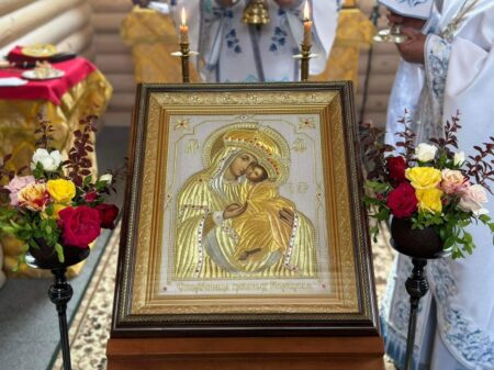 8 червня: Ікони Божої Матері «Споручниця грішних» Корецької – 1622 рік