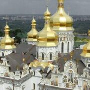 Вінчання двох чарівних пар на фронті: початок спільного життя наповнених любов'ю та щастям