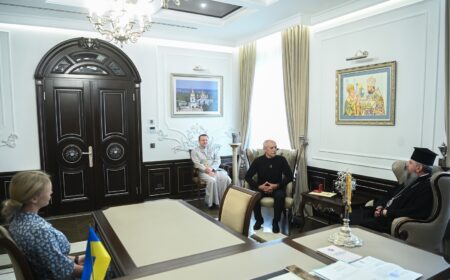 Предстоятель зустрівся з очільником Переяслава