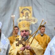 Митрополит Симеон привітав з ювілеєм один з найвідоміших музичних колективів Вінниччини