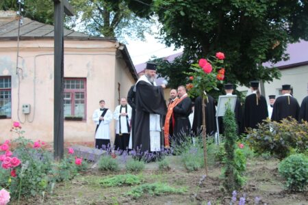 Духовенство Волинської єпархії УПЦ (ПЦУ) молились за жертв Волинської трагедії