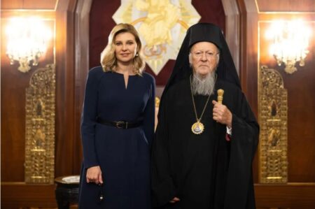 Президент України Володимир Зеленський зустрічається з Вселенським Патріархом Варфоломієм в Стамбулі