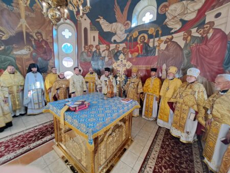У храмі, який перейшов з МП, в Черкасах провели перше богослужіння ПЦУ