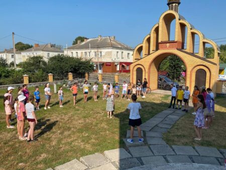 Дитячий християнський табір “Стежина до Бога”: Перший день незабутніх моментів і духовних вражень