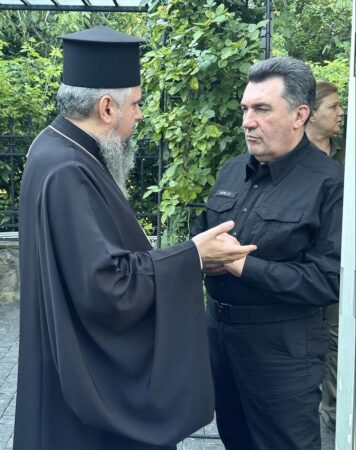 Предстоятель відвідав прийняття у Посольстві Великої Британії