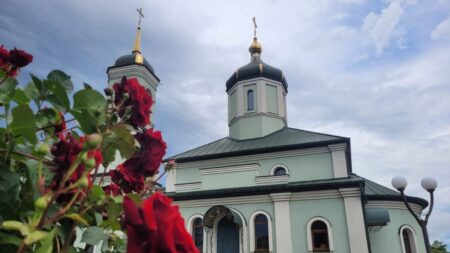 Селище Нові Санжари на Полтавщині переходить до ПЦУ: Рішення затверджено на зборах