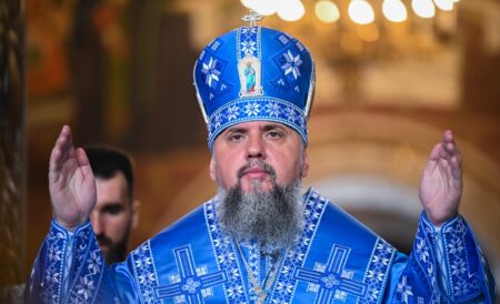 Божественна літургія з нагоди Успіння Пресвятої Богородиці у Києво-Печерській Лаврі