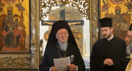 Вселенський Патріарх Варфоломій очолив урочисту Божественну літургію в Свято-Георгіївському храмі