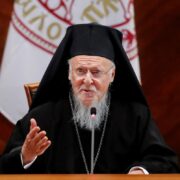 Екуменічний рух: пошук єдності християн через діалог