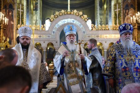 Божественна літургія та молебень перед початком навчання у Володимирському соборі: Патріарх Філарет у Києві
