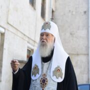 Міністерство оборони затвердило нові емблеми на комір Служби військового капеланства Збройних сил України