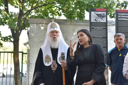 Патріарх Філарет відвідав Національний історико-меморіальний заповідник «Бабин Яр»*