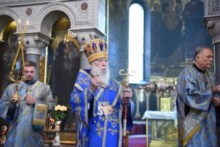 Божественна літургія та молитва за мир у Києві: Патріарх Філарет веде богослужіння
